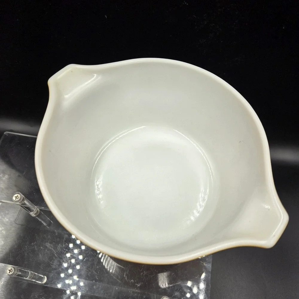 Vintage Pyrex 475 1 QT Casserole Butterfly Gold Happy Orange Bowl W Handle